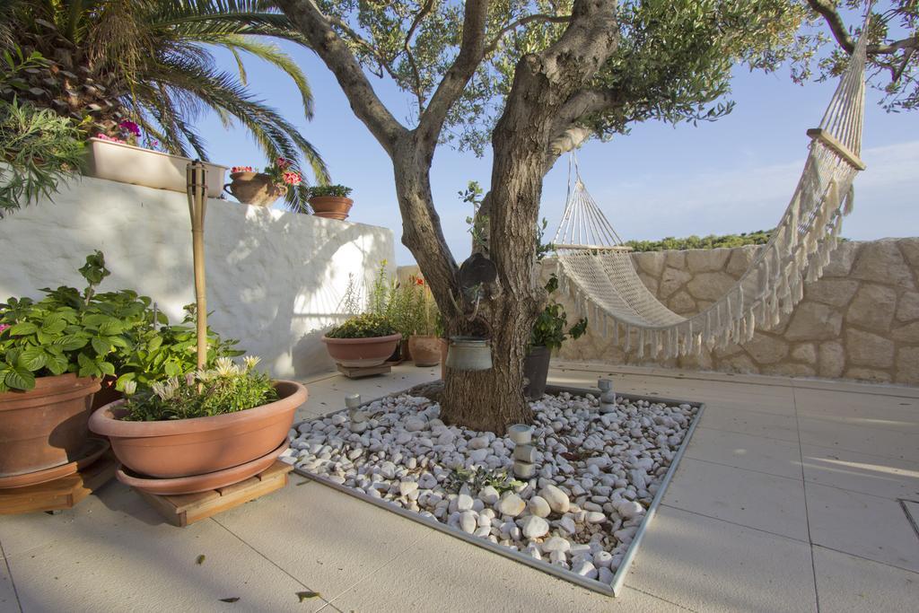 Casa Mano Tribunj With Beach Kültér fotó