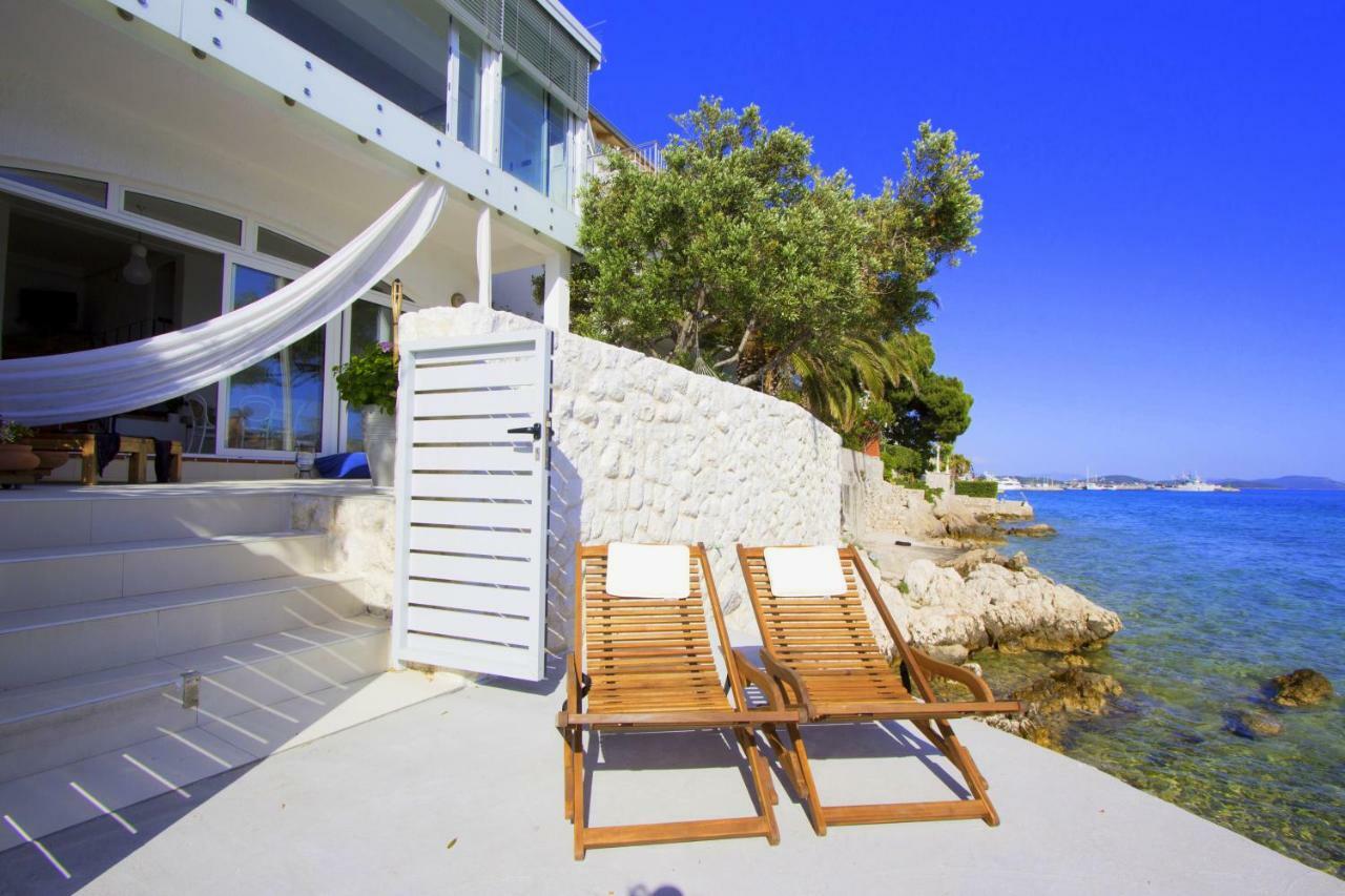 Casa Mano Tribunj With Beach Kültér fotó